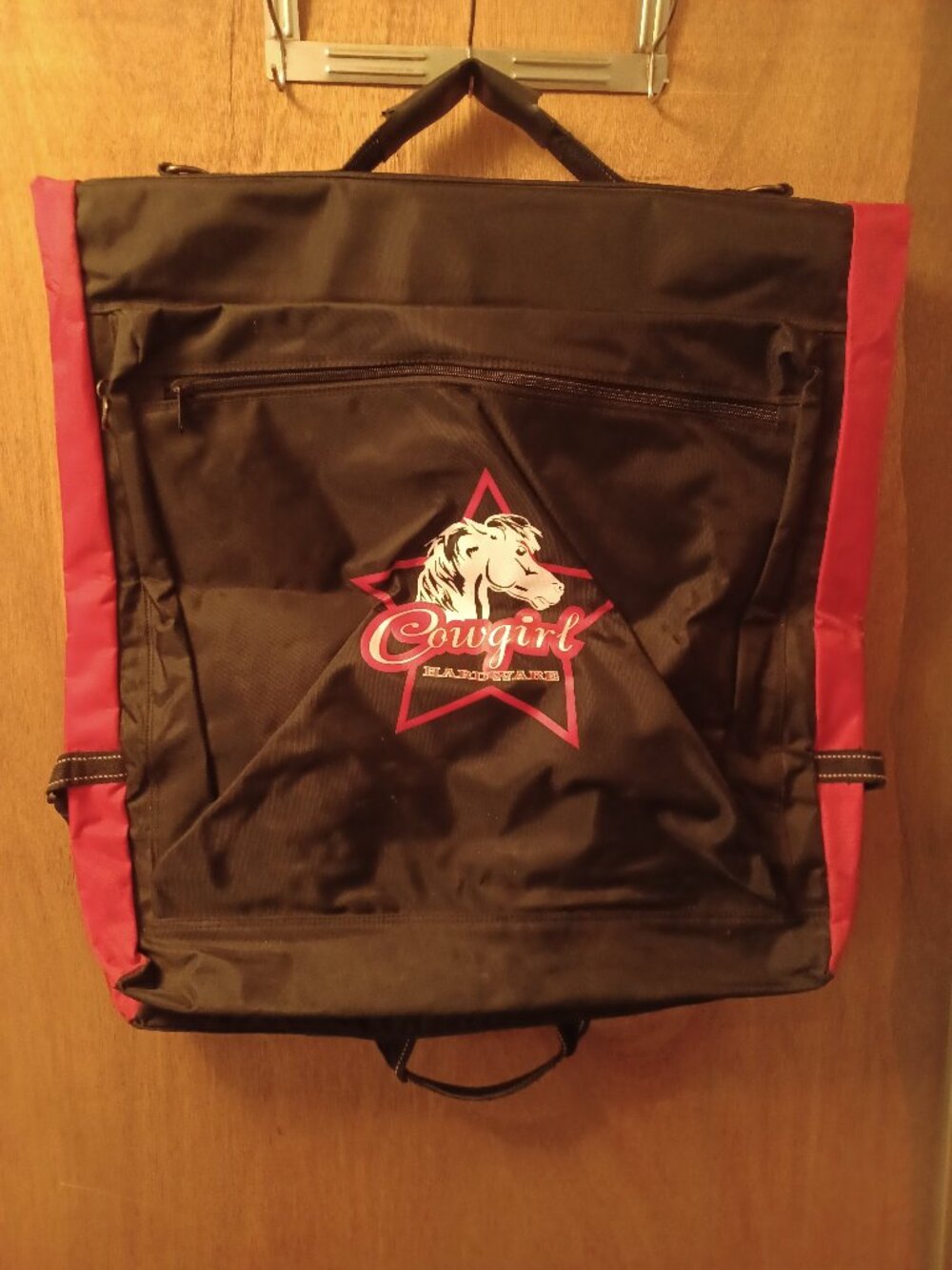 Cowgirl Hardwear Traveler Suit Bag